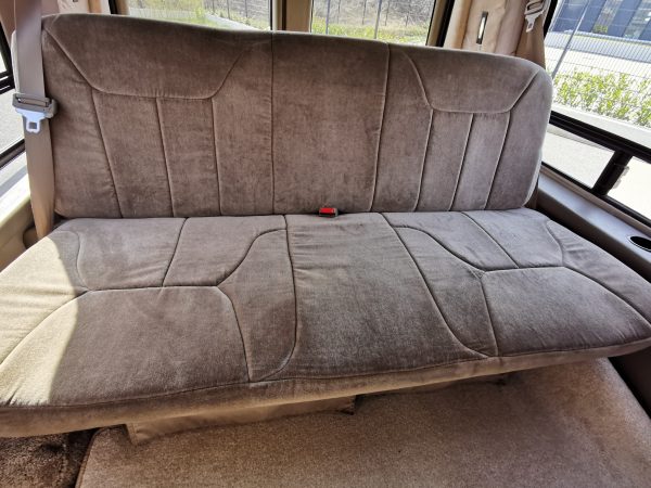 Chevrolet Express Van – Bild 11