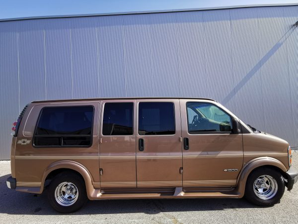 Chevrolet Express Van – Bild 2