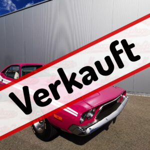 Dodge Challenger "Panther Pink"