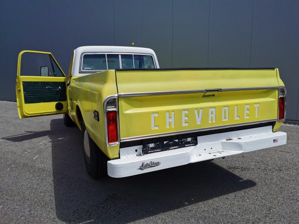 Chevrolet C20 Truck Pick up MoonEyes – Bild 5